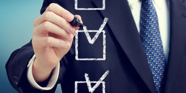 ConformitéVos dossiers sont préparés selon les normes exigées par les consulats, une expertise y est jointe et, en cas de refus, nous vous assistons dans le cadre d’un recours administratif.